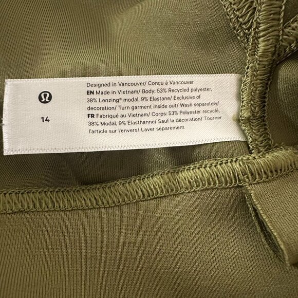 Lululemon Softstreme Dropped Sleeve Wrap - Picture 8 of 11